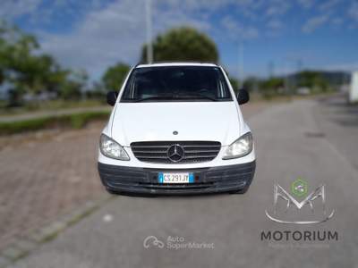 Mercedes-Benz Vito 6P DEL 2004 KM 285.000 Bianco usata Livorno