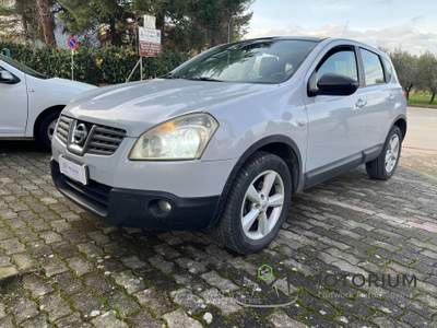 Nissan Qashqai 1.5 dci Tekna Grigio usata San Giorgio del Sannio