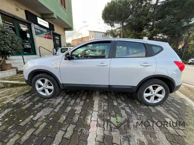 Nissan Qashqai 1.5 dci Tekna Grigio usata San Giorgio del Sannio