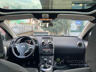 Nissan Qashqai 1.5 dci Tekna Grigio usata San Giorgio del Sannio