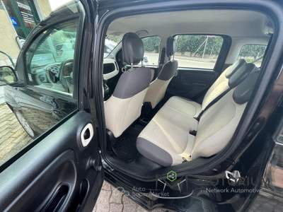 Fiat Panda 1.2 Lounge 69cv GPL Nero usata San Giorgio del Sannio