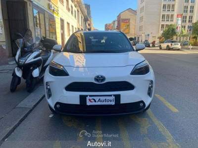 Toyota Yaris Cross 1.5h Active fwd 116cv e-cvt (PROMO) Bianco usata Milano