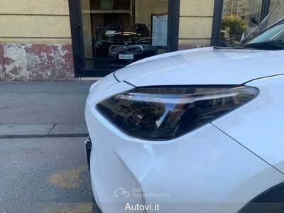 Toyota Yaris Cross 1.5h Active fwd 116cv e-cvt (PROMO) Bianco usata Milano