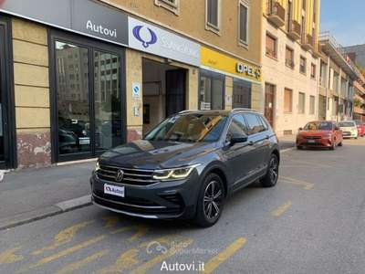 Volkswagen Tiguan 1.5 tsi Elegance 150cv dsg (PROMO) Grigio usata Milano