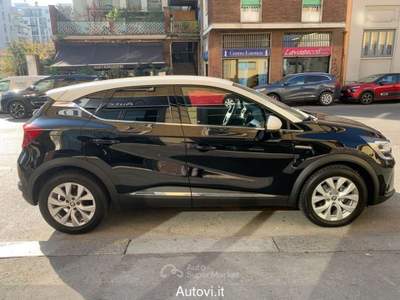 Renault Captur 1.6 E-Tech hybrid Intens 145cv auto (PROMO) Nero usata Milano