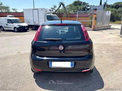 Fiat Punto PUNTO STREET 1.2 69CV Nero usata Bari