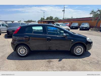 Fiat Punto PUNTO STREET 1.2 69CV Nero usata Bari