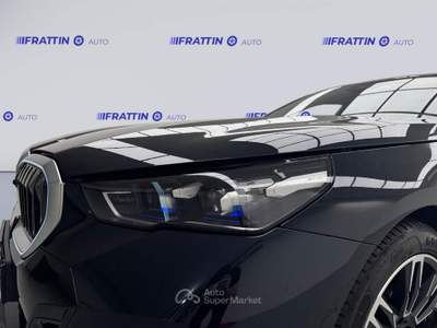 BMW Serie 5 520d 520d 48v Xdrive Touring Msport Pro Nero usata Cassola