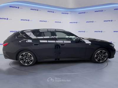BMW Serie 5 520d 520d 48v Xdrive Touring Msport Pro Nero usata Cassola