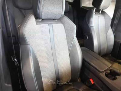 Peugeot 3008 3008 Bluehdi 130 S&amp;S Eat8 Allure Bianco usata Cassola