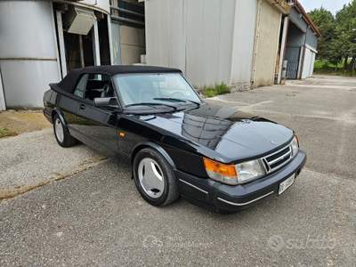 Saab 900 16 cat Cabriolet usata Perugia
