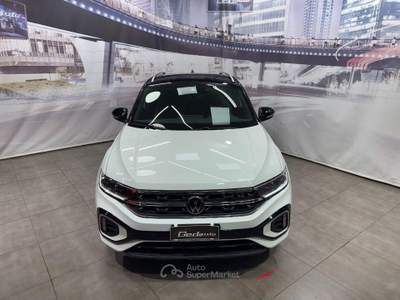 Volkswagen T-Roc SCR 150 CV DSG R-Line P usata CASAGIOVE