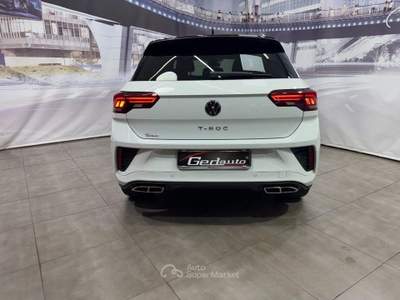 Volkswagen T-Roc SCR 150 CV DSG R-Line P usata CASAGIOVE