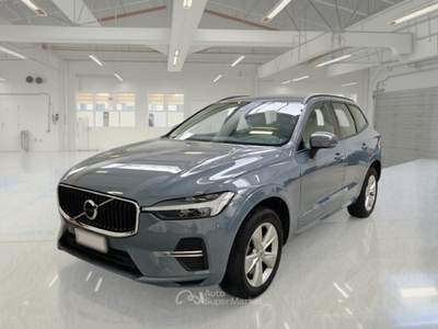 Volvo XC60 VOLVO XC60 B4 D AWD AUTOMATICO MOMENTUM SUV usata Casei Gerola