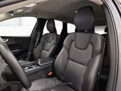 Volvo XC60 VOLVO XC60 B4 D AUTOMATICO PLUS DARK SUV usata Casei Gerola