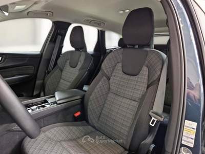 Volvo XC60 VOLVO XC60 B4 D AUTOMATICO CORE SUV usata Casei Gerola