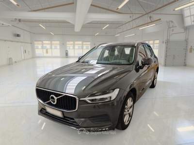 Volvo XC60 VOLVO XC60 B4 D AWD GEARTR. BUSINESS PLUS SUV usata Casei Gerola