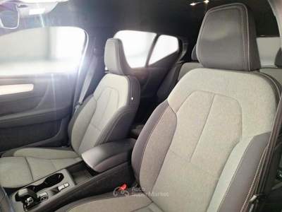 Volvo XC40 VOLVO XC40 T4 RECHARGE PLUG-IN AUTO CORE SUV usata Verona