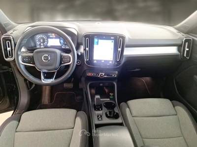 Volvo XC40 VOLVO XC40 T4 RECHARGE PLUG-IN AUTO CORE SUV usata Verona