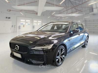 Volvo V60 VOLVO V60 T8 PLUG-IN AWD AUTOM.RECH.R-DESIGN STATION WAGON usata Casei Gerola