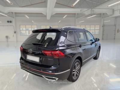 Volkswagen Tiguan Allspace VOLKSWAGEN TIGUAN ALLSPACE 2.0 TDI SCR ELEGANCE DSG 4MOTION SUV usata Casei Gerola