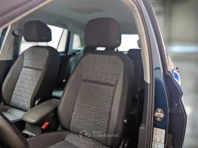 Volkswagen Tiguan VOLKSWAGEN TIGUAN 2.0 TDI SCR 110KW LIFE DSG SUV usata Casei Gerola