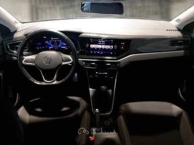 Volkswagen Polo VOLKSWAGEN POLO 1.0 TSI LIFE 5 PORTE BERLINA usata Bari
