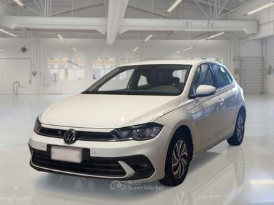 Volkswagen Polo VOLKSWAGEN POLO 1.0 TSI LIFE 5 PORTE BERLINA usata Bari