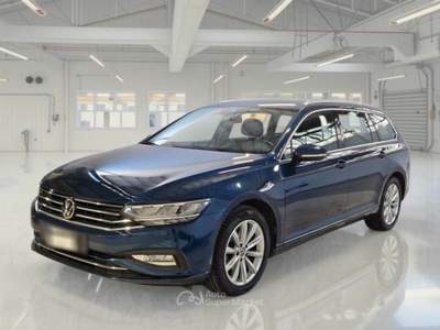 Volkswagen Passat VOLKSWAGEN PASSAT VARIANT 2.0 TDI SCR EVO 90KW BUSINESS DSG STATION WAGON usata Bentivoglio