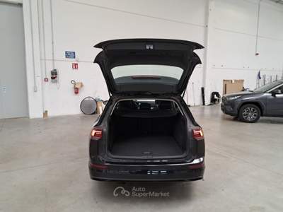 Volkswagen Golf VOLKSWAGEN GOLF VARIANT VIII 1.5 ETSI EVO ACT 96KW LIFE DSG STATION WAGON usata Casei Gerola