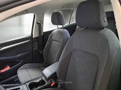 Volkswagen Golf VOLKSWAGEN GOLF VARIANT VIII 1.5 ETSI EVO ACT 96KW LIFE DSG STATION WAGON usata Casei Gerola