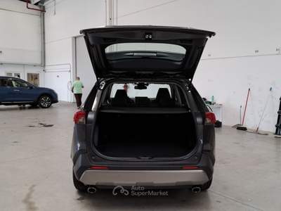 Toyota RAV4 TOYOTA RAV 4 2.5 HV 178 CV E-CVT BUSINESS 2WD SUV usata Casei Gerola