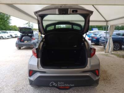 Toyota C-HR TOYOTA C-HR 1.8H 98CV E-CVT BUSINESS SUV usata Roma