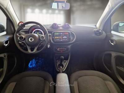 Smart ForTwo SMART FORTWO EQ 41KW PASSION COUPE usata Pozzuoli