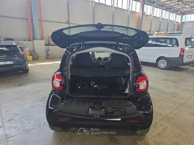Smart ForTwo SMART FORTWO EQ 41KW PASSION COUPE usata Roma