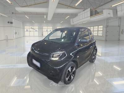 Smart ForTwo SMART FORTWO EQ 41KW PASSION COUPE usata Roma