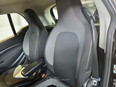 Smart ForTwo SMART FORTWO EQ 41KW PASSION COUPE usata Roma