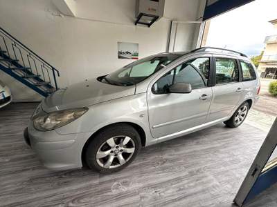 Peugeot 307 Station wagon usata Arezzo