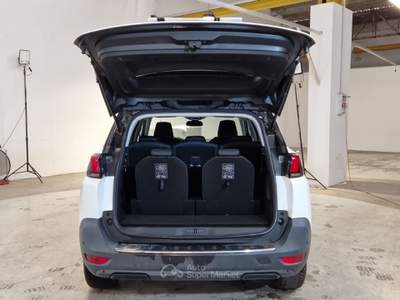 Peugeot 5008 PEUGEOT 5008 BLUEHDI 130 ALLURE S/S SUV usata Bentivoglio