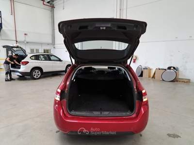 Peugeot 308 PEUGEOT 308 SW BUSINESS BLUEHDI 130 EAT8 SES AUT. STATION WAGON usata Casei Gerola