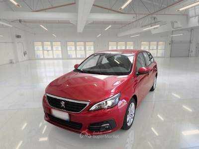 Peugeot 308 PEUGEOT 308 SW BUSINESS BLUEHDI 130 EAT8 SES AUT. STATION WAGON usata Casei Gerola