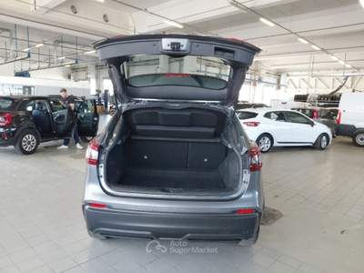 Nissan Qashqai NISSAN QASHQAI 1.3 DIG-T 140 BUSINESS CROSSOVER usata Firenze
