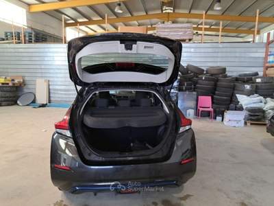 Nissan Leaf NISSAN LEAF BUSINESS 40KWH 5 PORTE BERLINA usata Pozzuoli