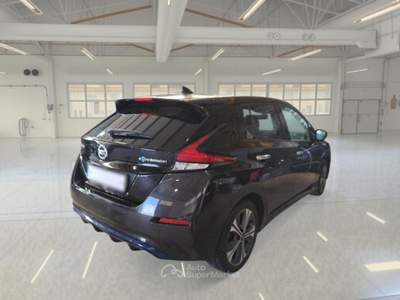 Nissan Leaf NISSAN LEAF BUSINESS 40KWH 5 PORTE BERLINA usata Pozzuoli