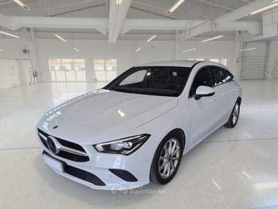 Mercedes-Benz CLA MERCEDES-BENZ CLASSE CLA CLA 180 D AUTOMATIC BUSINESS EXTRA STATION WAGON usata Roma