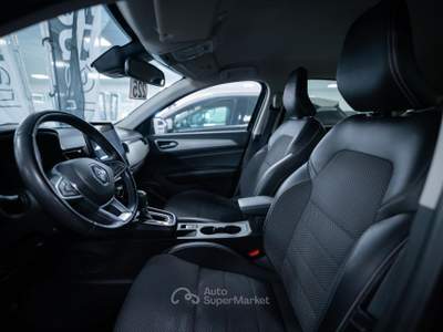 Renault Arkana 1.6 E-Tech full hybrid Intens 145cv Nero usata Torino