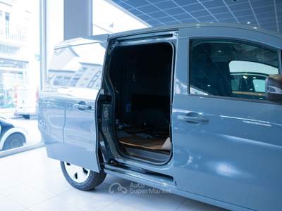 Nissan Townstar Townstar 22kW Van Acenta L1 PRONTA CONSEGNA!!! usata Torino