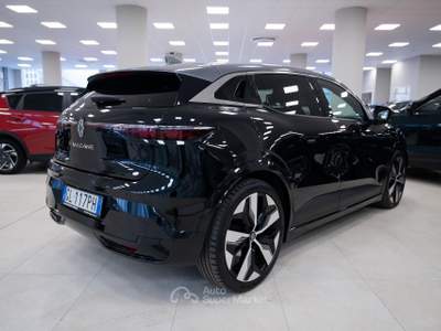 Renault Mégane E-Tech Techno EV60 220cv AC22 Nero usata Torino