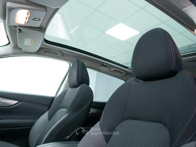 Nissan Qashqai 1.3 Dig-T N-Connecta 160CV Bianco usata Torino