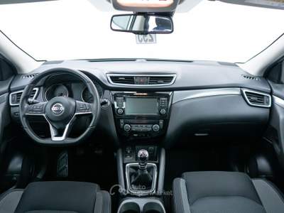 Nissan Qashqai 1.3 Dig-T N-Connecta 160CV Bianco usata Torino